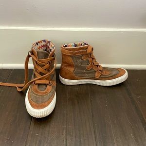 Blowfish Brown High-Tops with Arrow Pattern